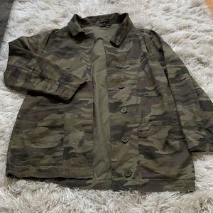 Women’s Button up Flannel with Pockets